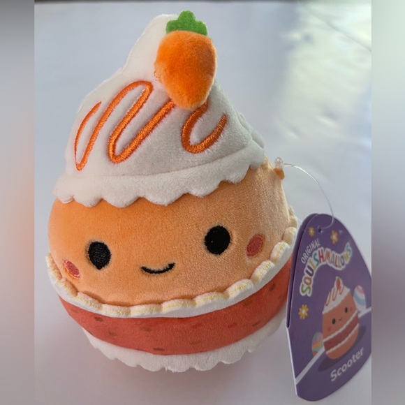 🐣 SCOOTER 🥕 Carrot Cake Easter 2024 Original Squishmallow ☆》NWT《☆ - Picture 3 of 8